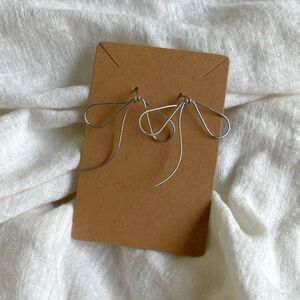 Dainty Minimalist Golden Bow Tassle Dangle Earrings Metal Drop Earrings Gift